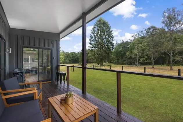 Kır Evi (Wollombin Cottage)