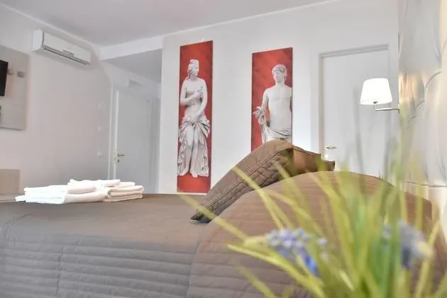 Deluxe Tek Büyük veya İki Ayrı Yataklı Oda