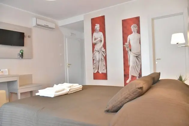 Deluxe Tek Büyük veya İki Ayrı Yataklı Oda