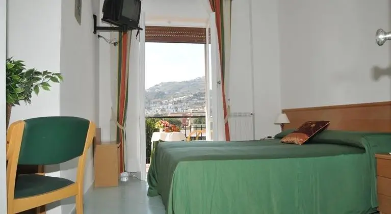 1 Çift ​​kişilik Yatak With Balcony