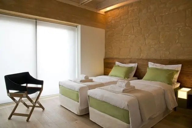 Luxury 2 Villas, Complex