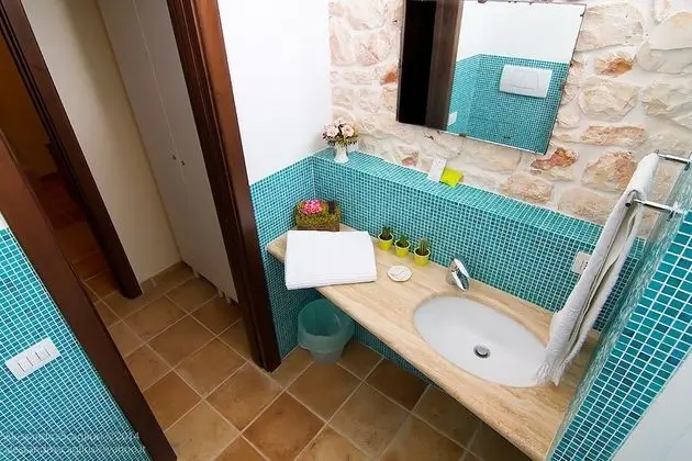 Tek Büyük veya İki Ayrı Yataklı Oda, Balkon