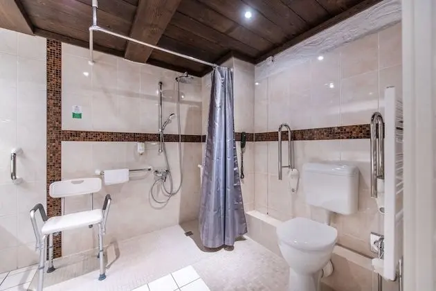 Comfort Tek Büyük veya İki Ayrı Yataklı Oda