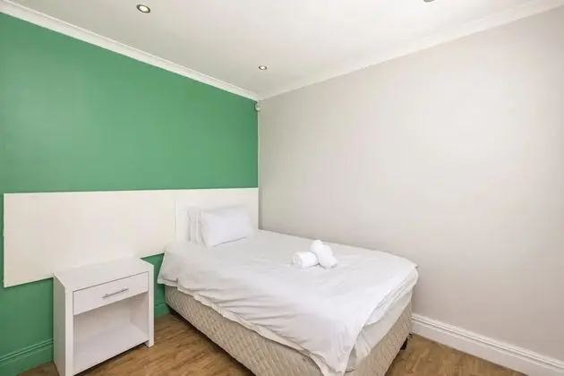 Apart Daire (4 Bedrooms)