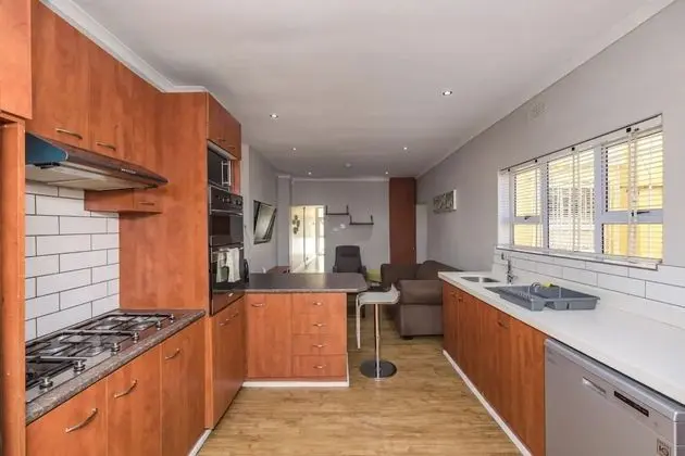 Apart Daire (4 Bedrooms)