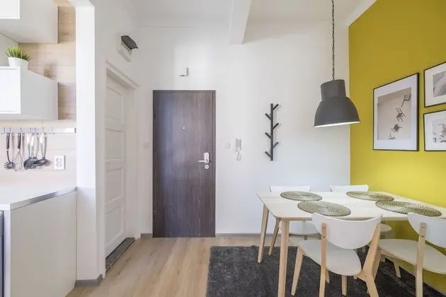 Apart Daire, Sigara İçilmez, Balkon