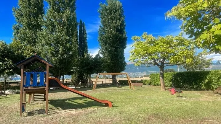 Villa, 4 Yatak Odası, Veranda, Bahçe Manzaralı