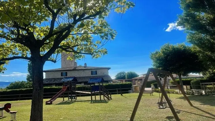 Villa, 4 Yatak Odası, Veranda, Bahçe Manzaralı