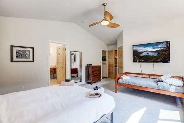 Ev, Birden Çok Yatak, Balkon, Dağ Manzaralı