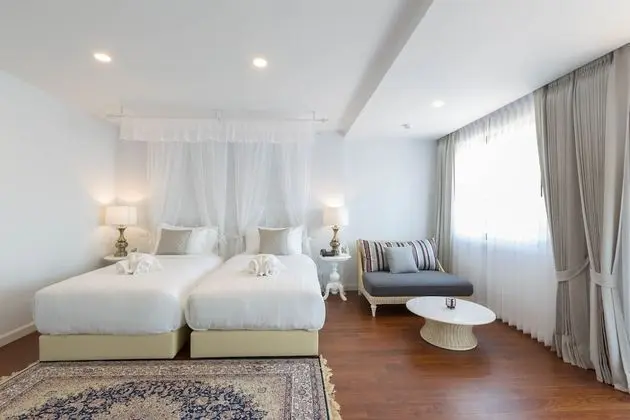 Premium Deluxe Room