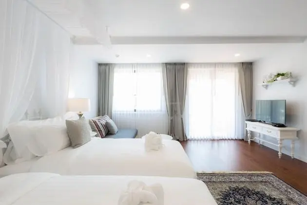 Premium Deluxe Room
