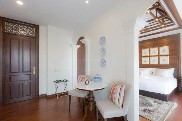Premium  Executive Room with Bathtub