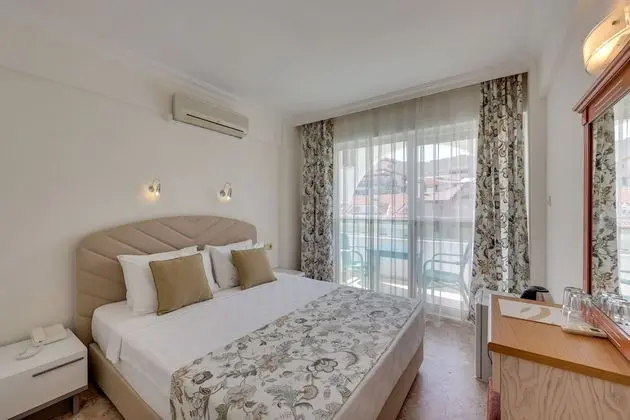 Standard Oda, Kısmi Deniz Manzaralı