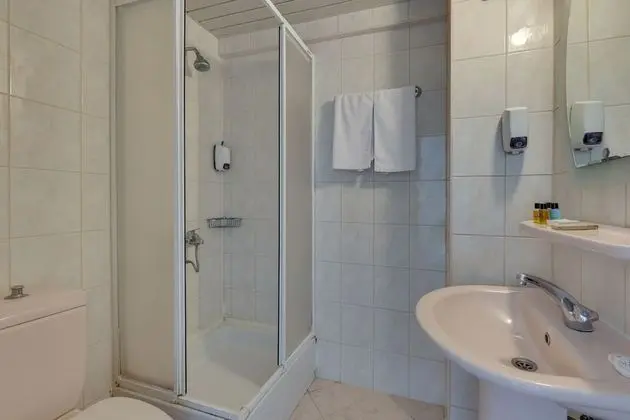 Standard Oda, Kısmi Deniz Manzaralı