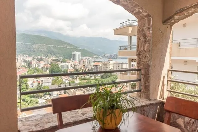 Apart Daire, Deniz Manzaralı
