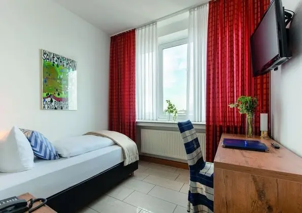 Comfort Tek Kişilik Oda, Avlu Manzaralı