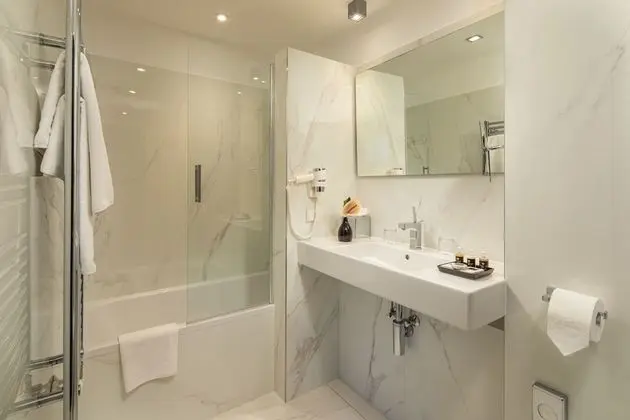 Executive Tek Büyük Yataklı Oda