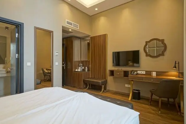 Standard Büyük Yataklı Tek Kişilik Oda