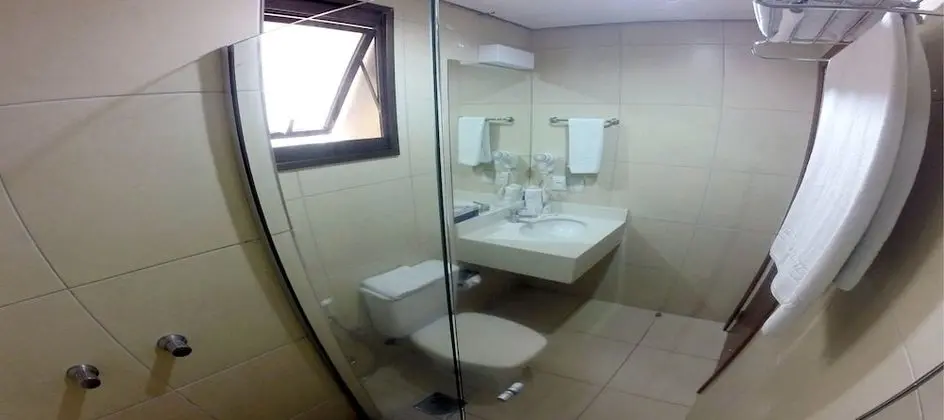 Quarto Twin Standard