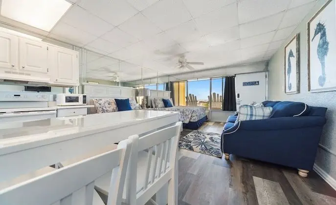 Daire, Birden Çok Yatak, Veranda, Plaj Manzaralı (N10104)
