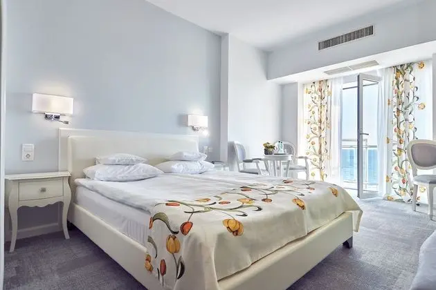 Deluxe Tek Büyük Yataklı Oda, Deniz Manzaralı