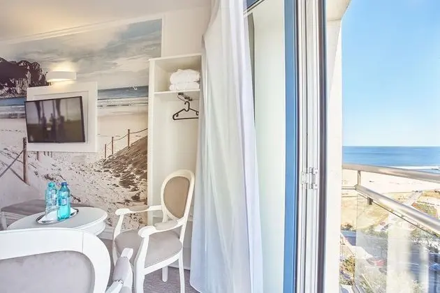 Deluxe Tek Büyük Yataklı Oda, Deniz Manzaralı