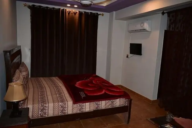 Tek Büyük Yataklı Oda