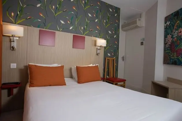 Double Room (Air Conditioning)