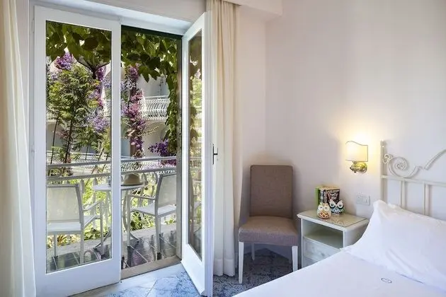 Junior Süit, Bahçe Manzaralı