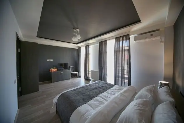 Tek Büyük Yataklı Oda, Balkon (401)