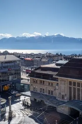 Classic Tek Büyük Yataklı Oda, Balkon, Göl Manzaralı