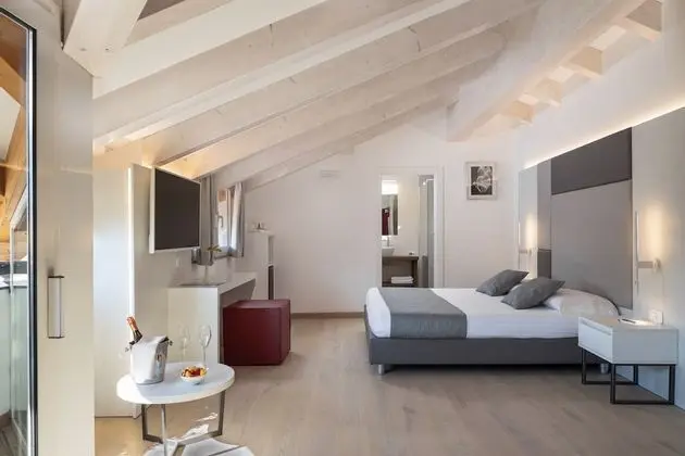Camera Junior Suite Deluxe, balcone
