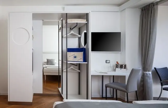 Superior Tek Büyük veya İki Ayrı Yataklı Oda, Balkon