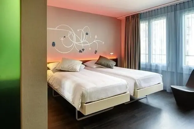 Design İki Ayrı Yataklı Oda