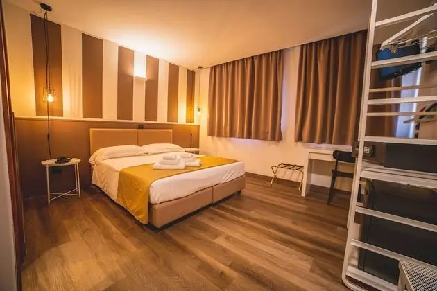 Standard Oda, 2 Tek Kişilik Yatak