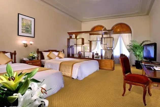 Opera View Room