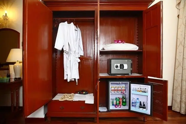 Opera View Room