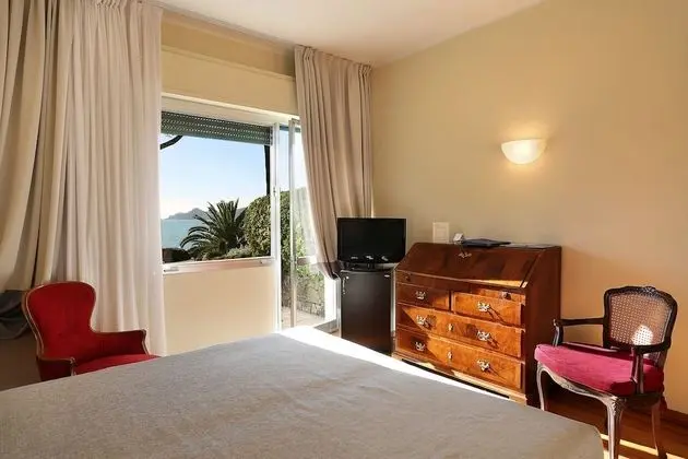 Deluxe Tek Büyük Yataklı Oda, Deniz Manzaralı