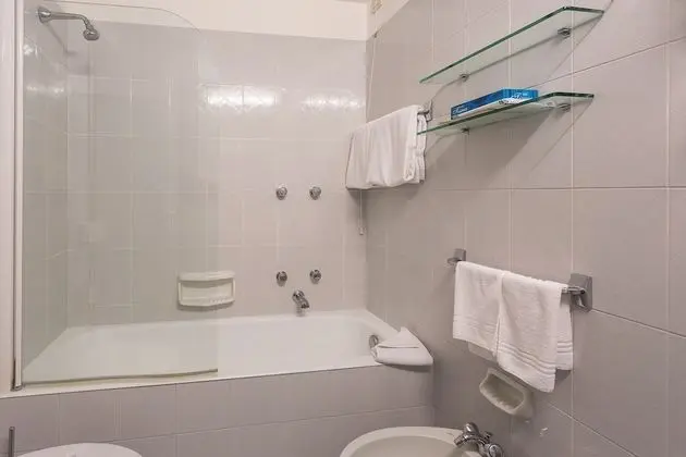 Tek Büyük Yataklı Oda, Bahçe Manzaralı