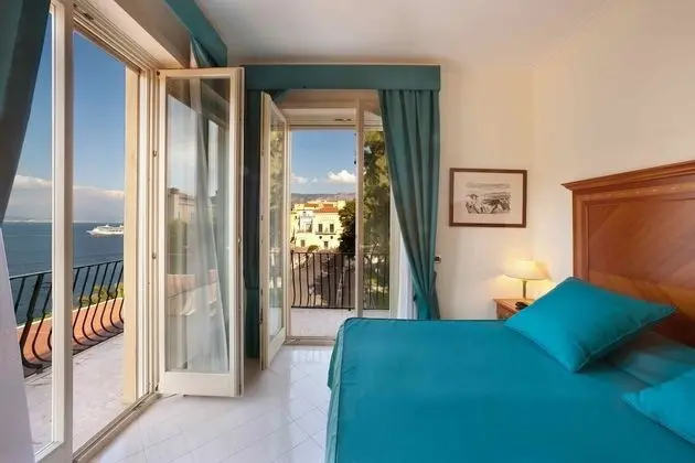 Junior Süit, Balkon, Deniz Manzaralı