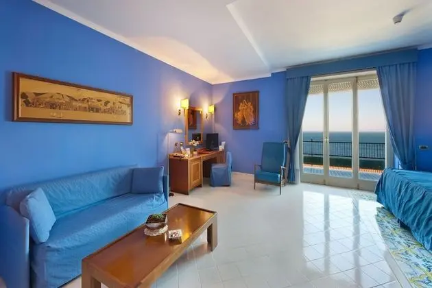 Junior Süit, Balkon, Deniz Manzaralı