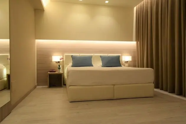 Superior Oda, 1 Çift Kişilik veya 2 Tek Kişilik Yatak, Balkon, Şehir Manzaralı