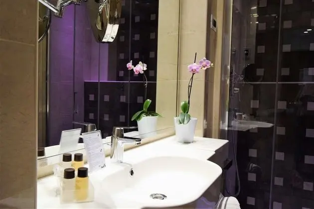 Superior Oda, 1 Çift Kişilik veya 2 Tek Kişilik Yatak, Balkon, Şehir Manzaralı