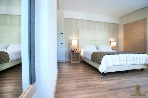 Superior Üç Kişilik Oda, 1 Yatak Odası, Balkon, Bahçe Manzaralı