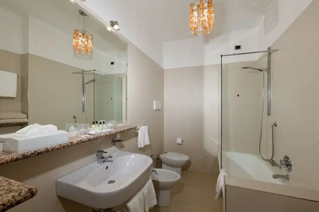 Junior Süit, Balkon, Bahçe Manzaralı