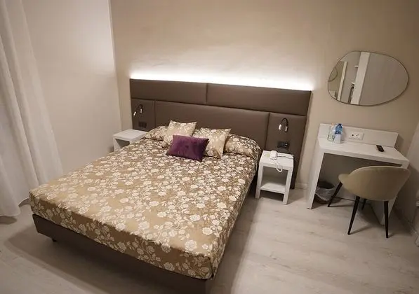 Superior Tek Büyük Yataklı Oda