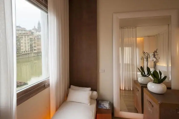 Deluxe Tek Büyük Yataklı Oda, Nehir Manzaralı