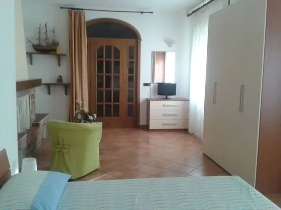 Dört Kişilik Oda, Bahçe Manzaralı
