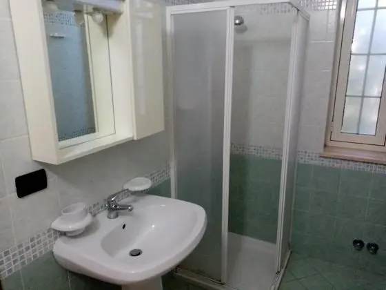 Standard Tek Büyük Yataklı Oda, Bahçe Manzaralı