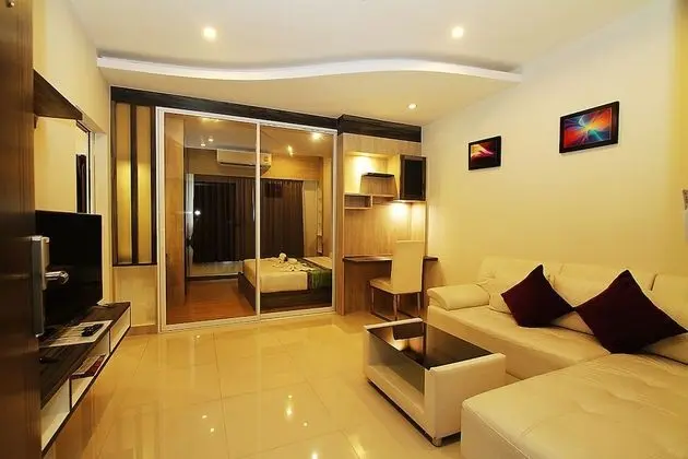 Standard King Room (A-Building)